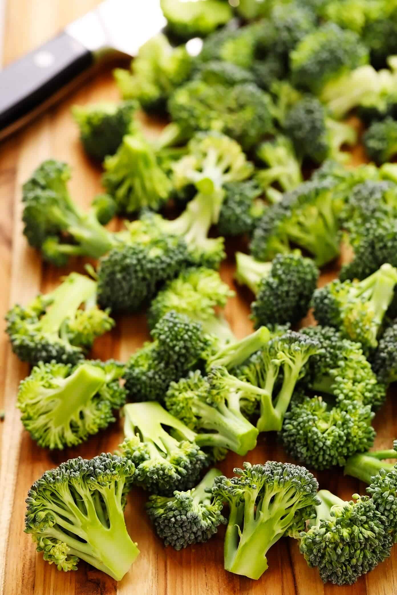 This Coconut Lime Chicken and Broccoli stir-fry recipe is easy to make in 30 minutes and simmered in a tangy coconut sauce seasoned with ginger, lemongrass and garlic. Serve over rice or noodles for a quick dinner and enjoy! | gimmesomeoven.com #chicken #broccoli #thai #coconut #lime #sauce #dinner #healthy #stirfry #rice #noodles #glutenfree Chopped Broccoli Florets