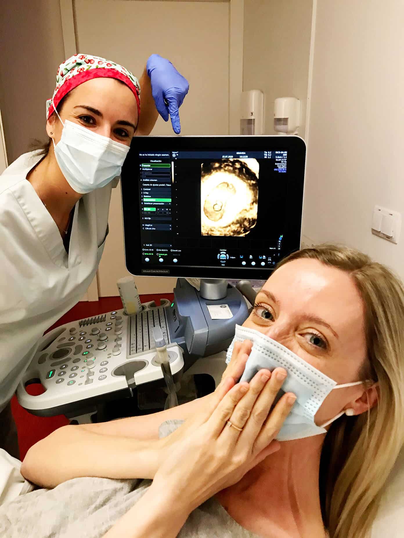Our Barcelona Bebé | Gimme Some Oven #pregnancy #infertilityjourney #ivf #spain Doctor's appointment finding out we were pregnant with twins