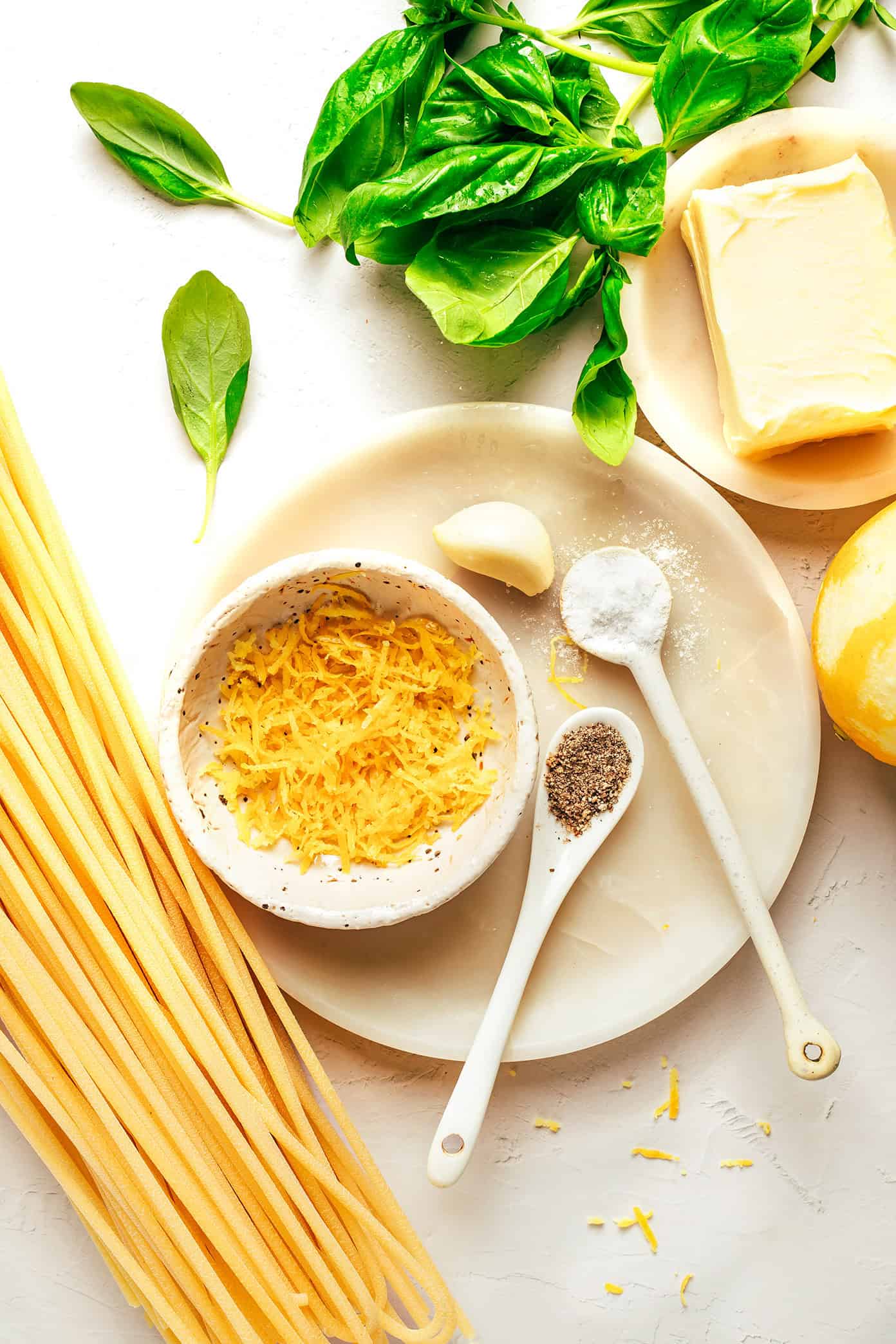 All you need are 6 simple ingredients to make a delicious batch of this lemon basil butter pasta dinner in less than 30 minutes! Feel free to add an extra protein (chicken, shrimp, sausage) or some extra veggies if you'd like too. | gimmesomeoven.com Lemon basil butter pasta ingredients