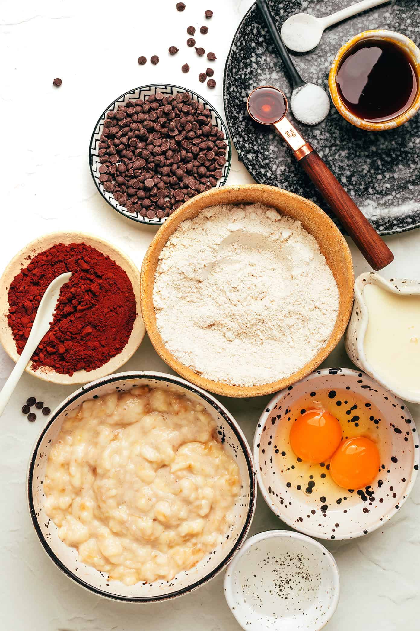 chocolate banana muffins ingredients