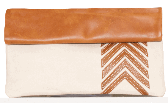 Sseko White Arrow Clutch (Caramel)