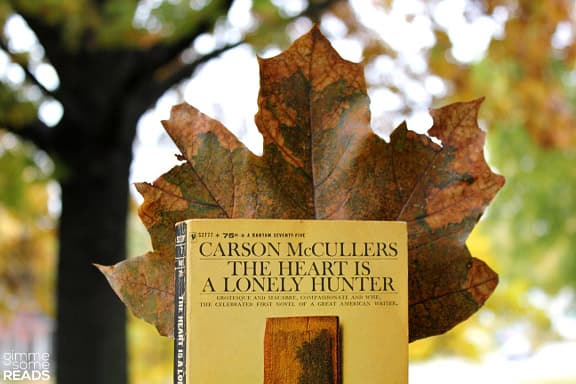 The Heart is a Lonely Hunter by Carson McCullers | gimmesomereads.com