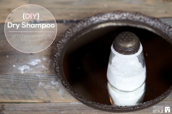 DIY Dry Shampoo | gimmesomestyleblog.com #dryshampoo #beauty #diy #hair #homemade DIY Dry Shampoo | gimmesomestyleblog.com #dryshampoo #beauty #diy #hair #homemade