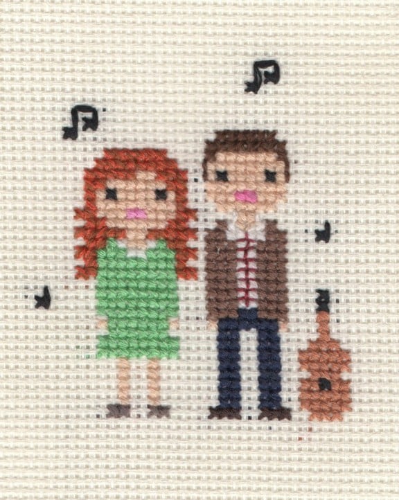 Custom Cross Stitch Portrait Giveaway! | www.gimmesomestyleblog.com #giveaway