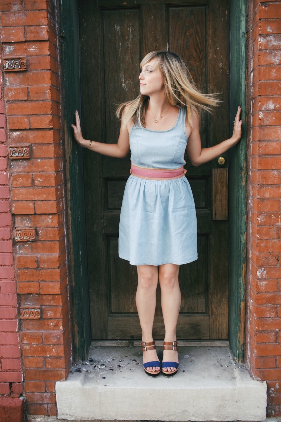 Denim and heels | www.gimmesomestyleblog.com