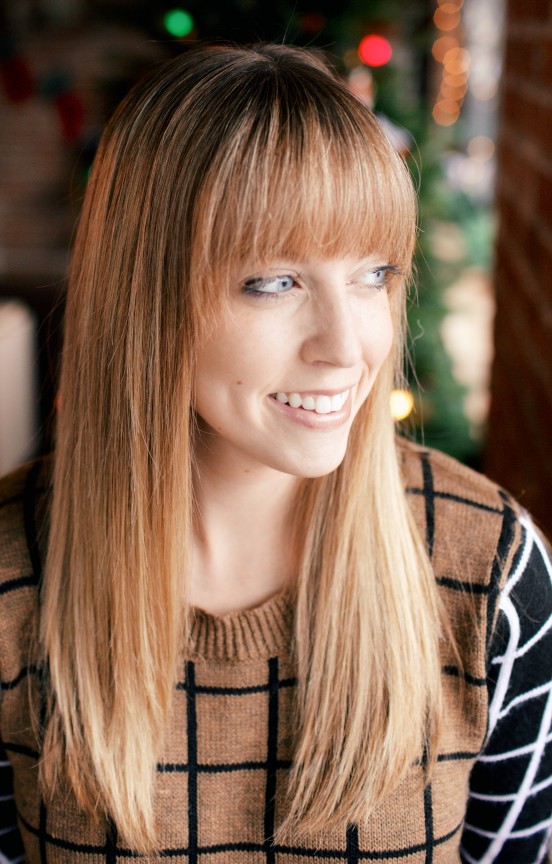 Conair Glow and Go! | www.gimmesomeoven.com/style #conair #holidaybeauty